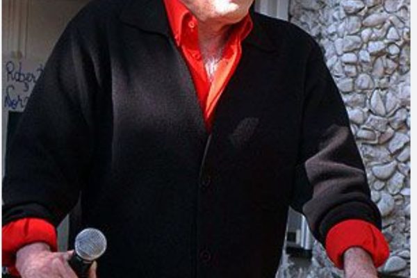 Sandro hubiera cumplido 81 años