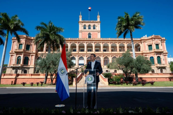 Santiago Peña “yo no llegué a la Presidencia para ser un presidente más”.