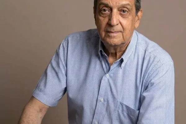 JUAN AGUIAR BENITEZ ANTE LA RAE, HÉROE INTELECTUAL QUE MERECE EL JUSTO RECONOCIMIENTO DE PARAGUAY